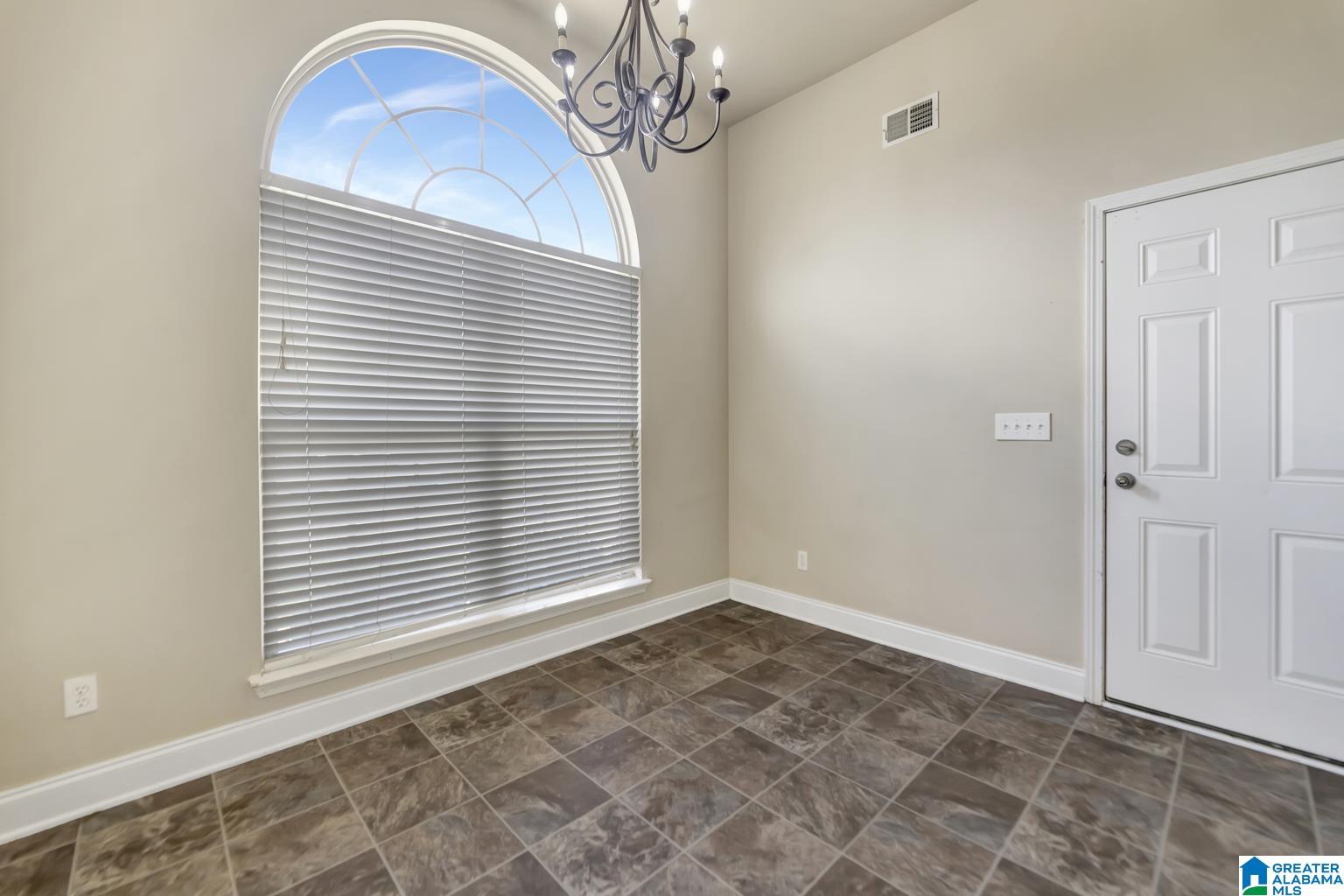 122 Grasonville Road Alabaster, AL 35007 - Photo 9 of 35