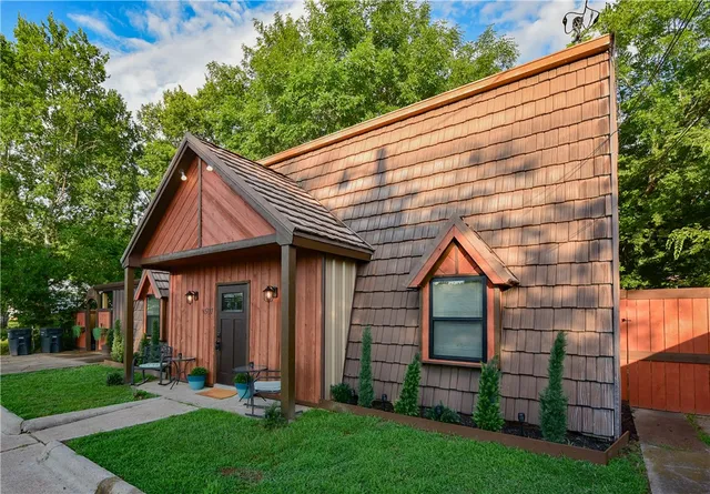 $289,000 | 507 West Fawn Street, Caldwell, TX 77836