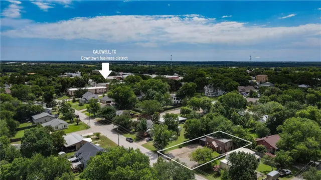 $289,000 | 507 West Fawn Street, Caldwell, TX 77836
