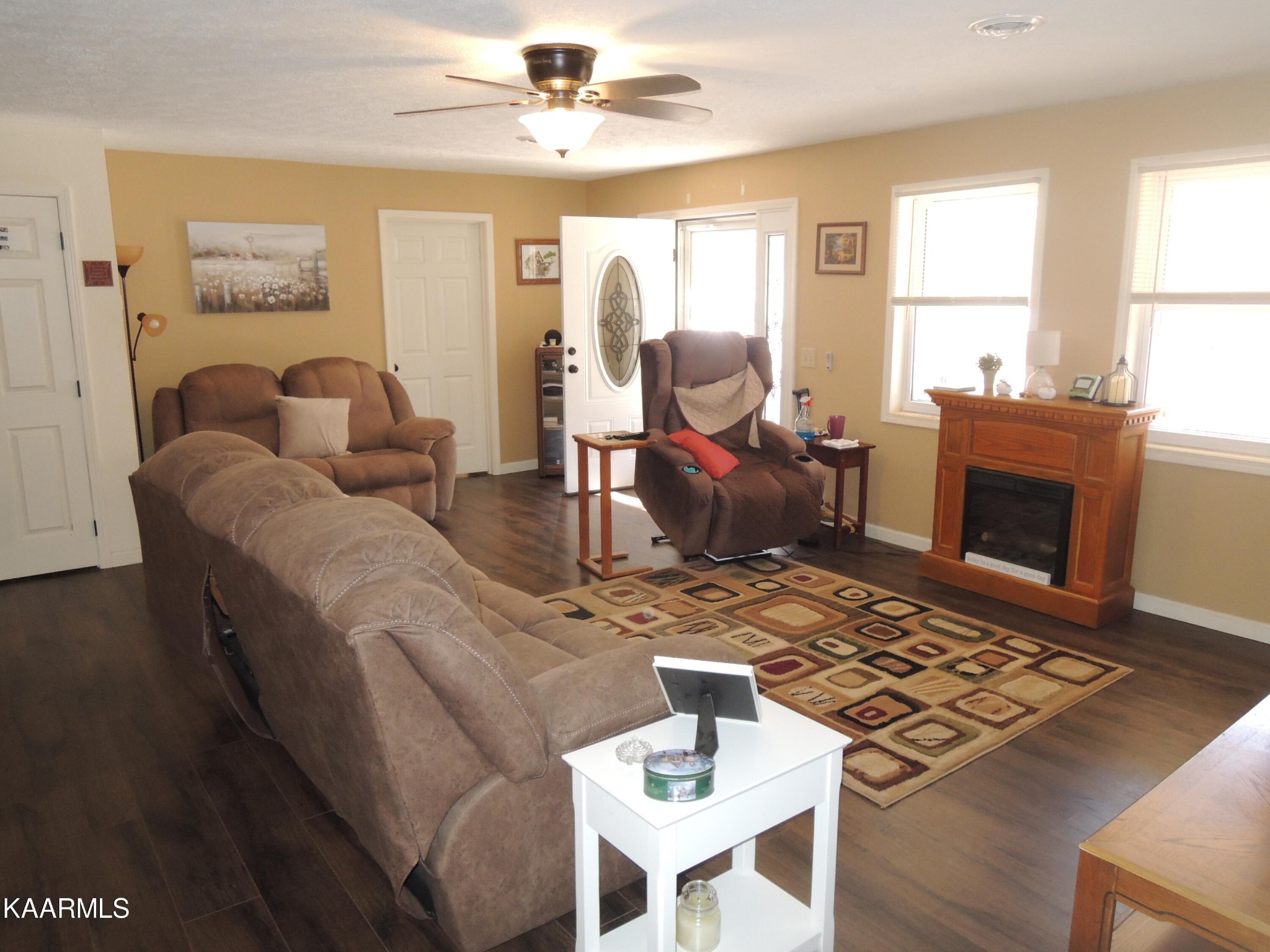 1136 Banner Springs Road Jamestown, TN 38556 - Photo 19 of 33 Gallery Image 19