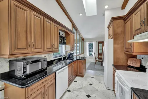 $775,000 | 28391 Tasca Drive, Bonita Springs, FL 34135