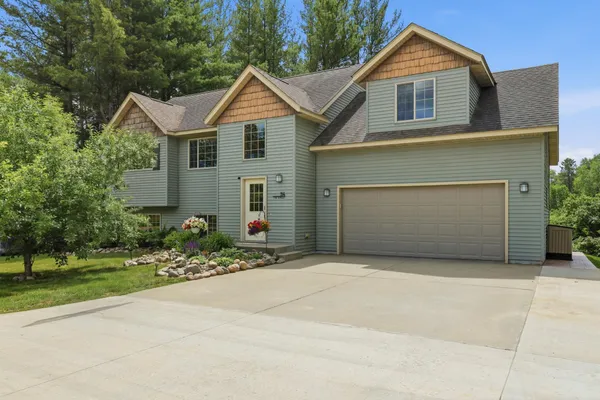 $395,000 | 114 7th Street Southeast, Menahga, MN 56464