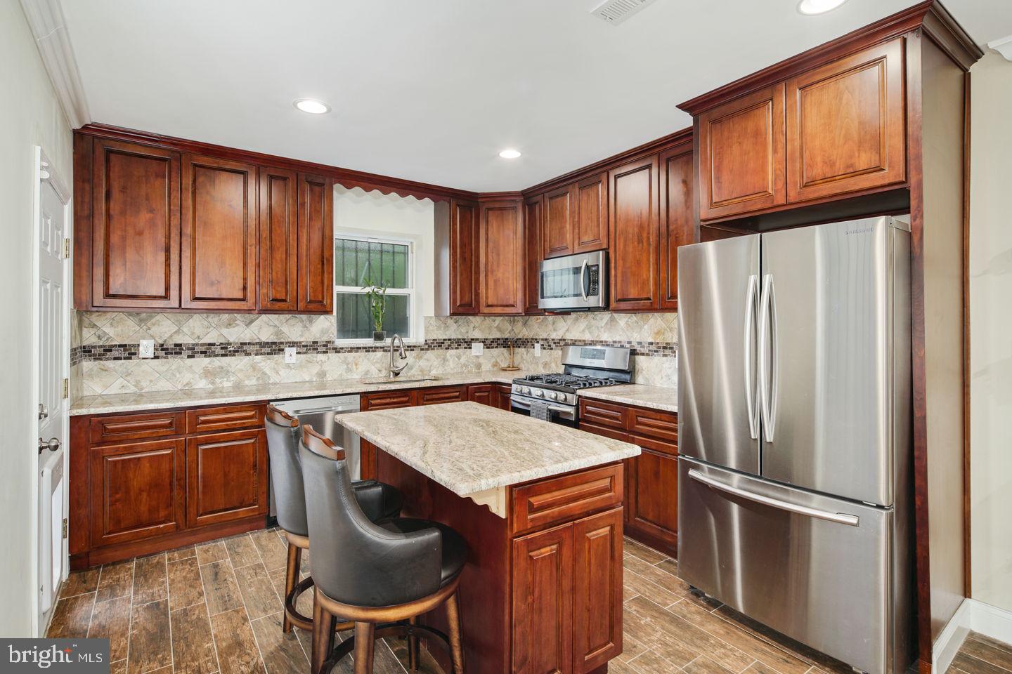 2332 Reed Street Philadelphia, PA 19146 - Photo 12 of 27 Gallery Image 12