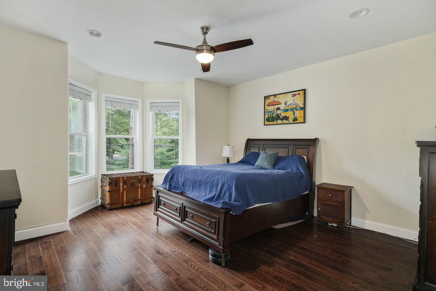 2332 Reed Street Philadelphia, PA 19146 - Photo 15 of 27 Gallery Image 15