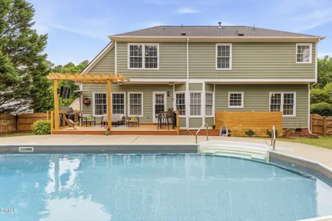 $699,000 | 109 Olde Tree Drive, Cary, NC 27518