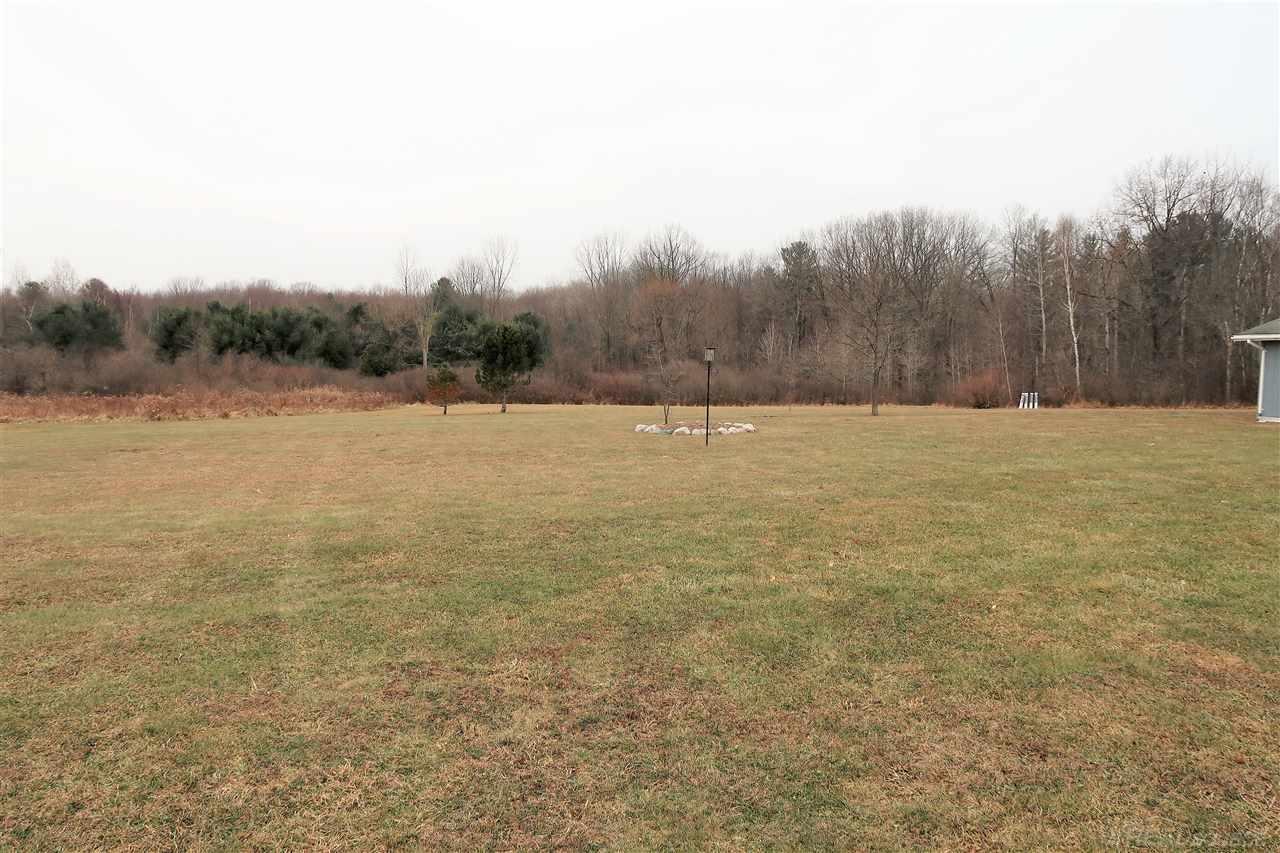 6933 Kilburn Road Jeddo, MI 48032 - Photo 7 of 26 31369188-6.JPG
