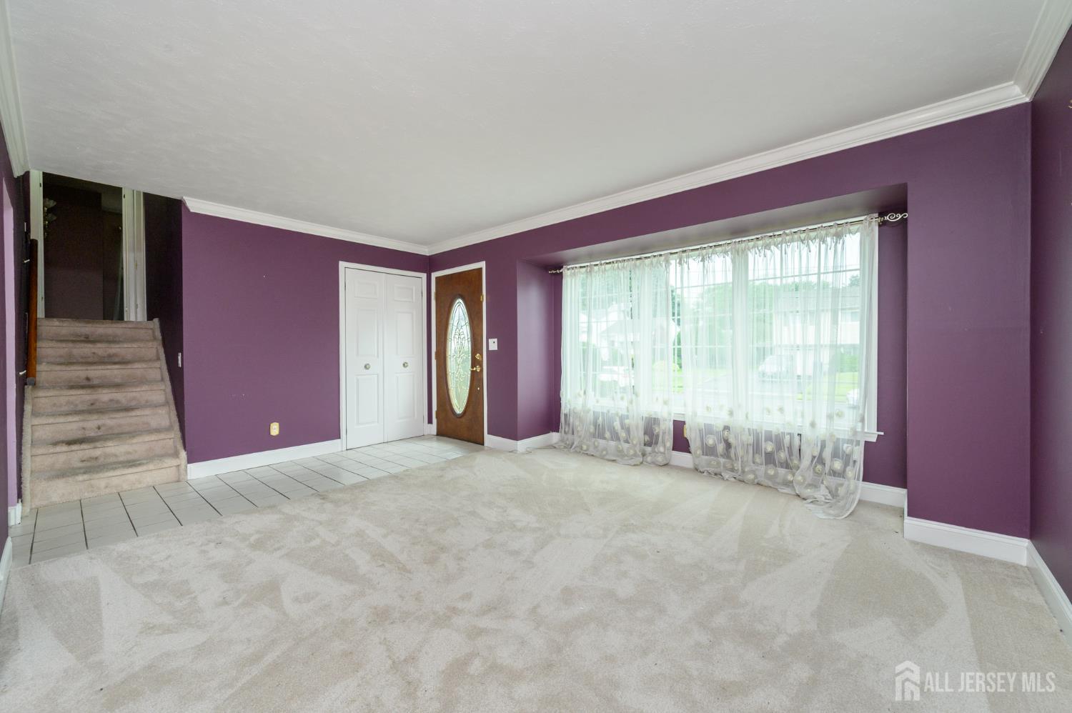 317 Libourel Road South Plainfield, NJ 07080 - Photo 5 of 40