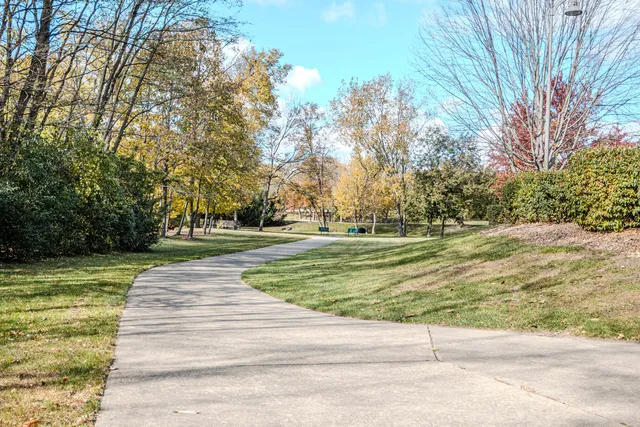 $112,000 | 801 North McLean Boulevard, Unit 316, Elgin, IL 60123