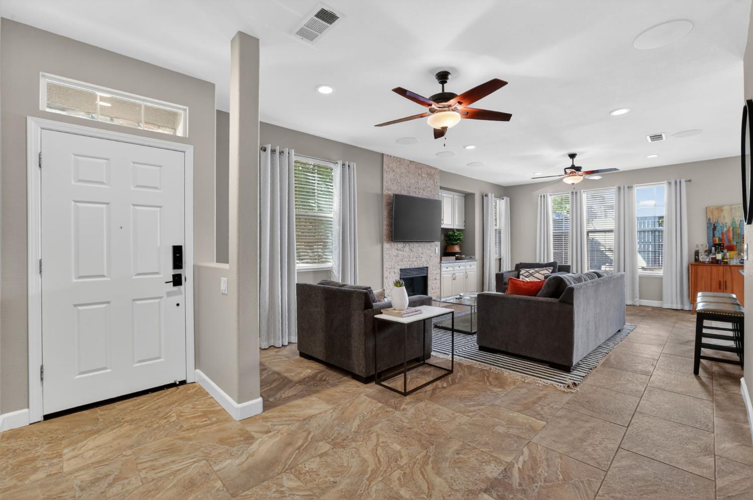 1401 Indiana Way, Unit 61 Rocklin, CA 95765 - Photo 5 of 49