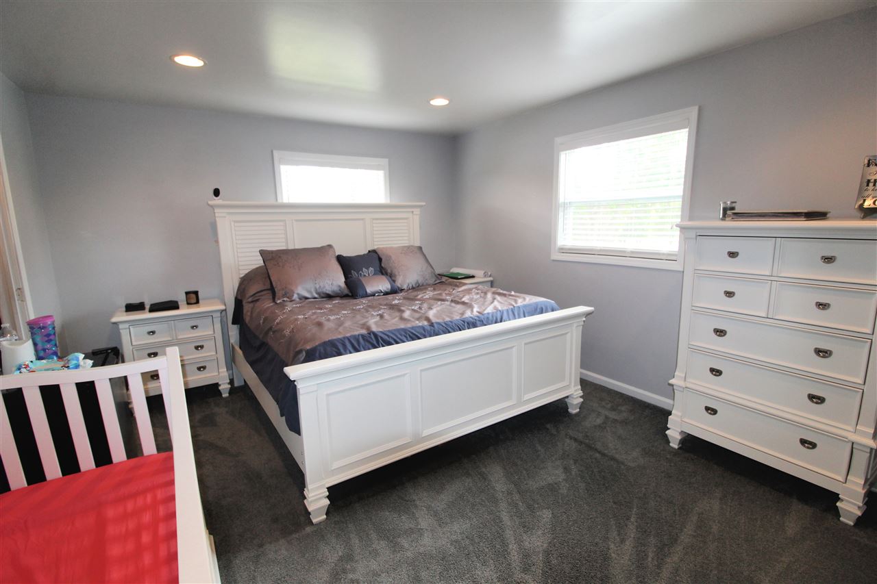 1193 Wreckenridge Road Flint, MI 48532 - Photo 13 of 21