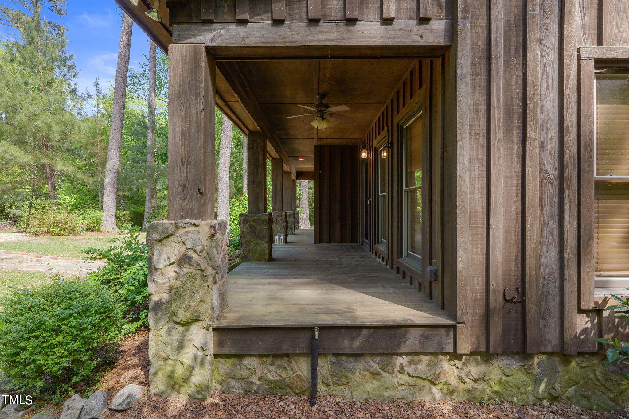 1561 Phillips Road Dunn, NC 28334 - Photo 8 of 49 13-web-or-mls-19-print-P1172591