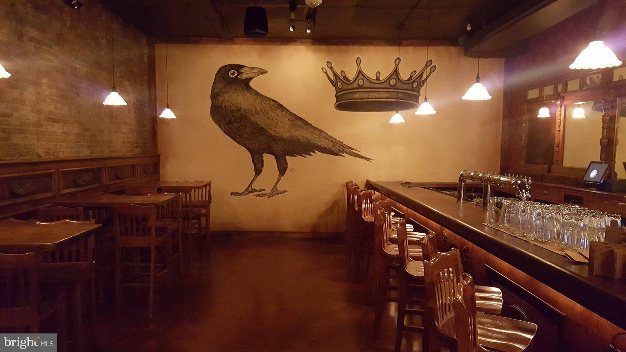 1225 11th Street Northwest, Unit 2 Washington, DC 20001 - Photo 10 of 14 Crown and Crow