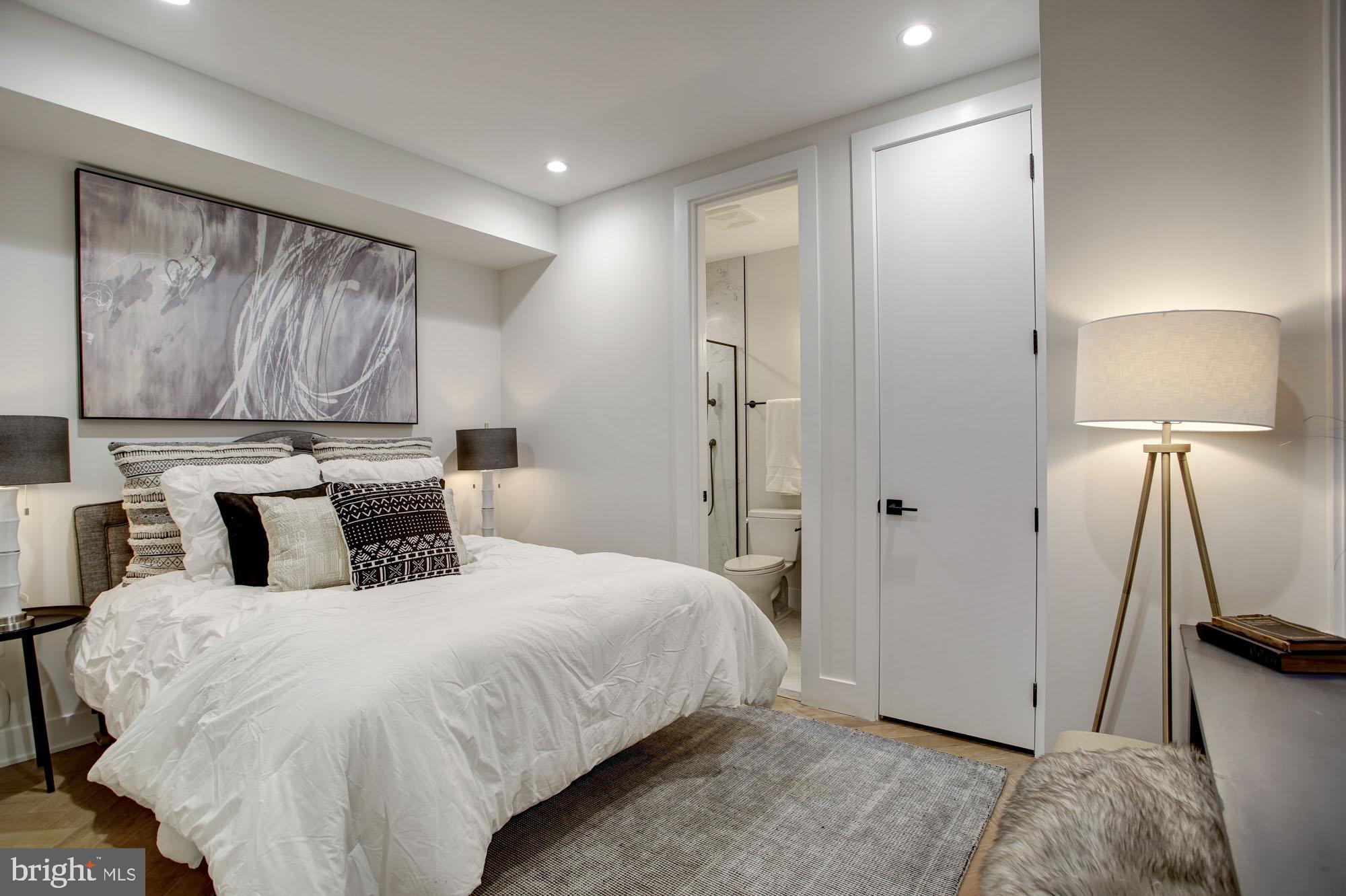 1225 11th Street Northwest, Unit 2 Washington, DC 20001 - Photo 4 of 14 Cozy bedroom