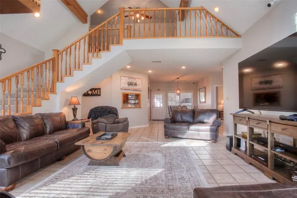 $887,000 | 17406 County Road 4821, Normangee, TX 77871