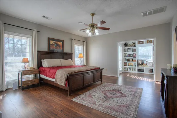 $887,000 | 17406 County Road 4821, Normangee, TX 77871