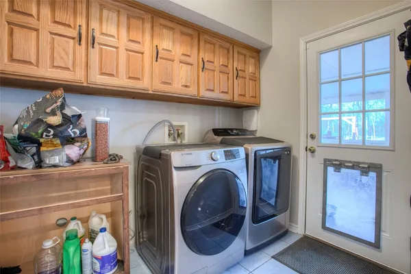 $887,000 | 17406 County Road 4821, Normangee, TX 77871