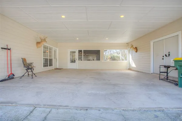 $887,000 | 17406 County Road 4821, Normangee, TX 77871