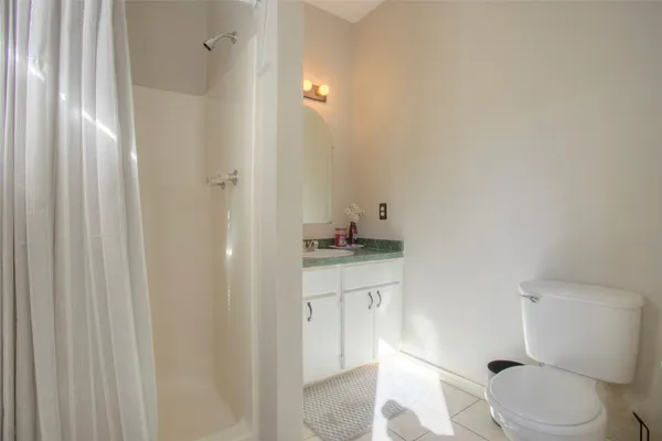 $887,000 | 17406 County Road 4821, Normangee, TX 77871