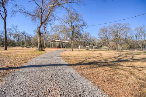 $1,200,000 | 17406 County Road 4821, Normangee, TX 77871