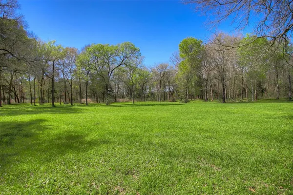 $887,000 | 17406 County Road 4821, Normangee, TX 77871