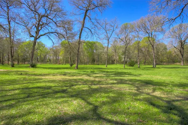 $887,000 | 17406 County Road 4821, Normangee, TX 77871