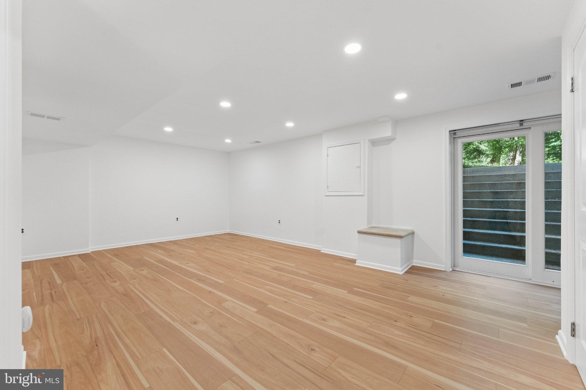 3219 Fox Mill Road Oakton, VA 22124 - Photo 53 of 87 Bright and airy versatile space.