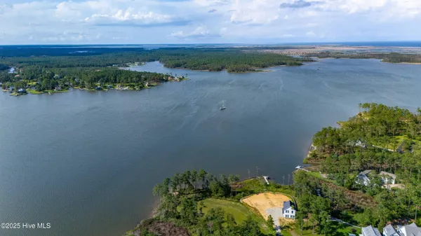 $120,000 | 88 Oyster Point Road, Oriental, NC 28571