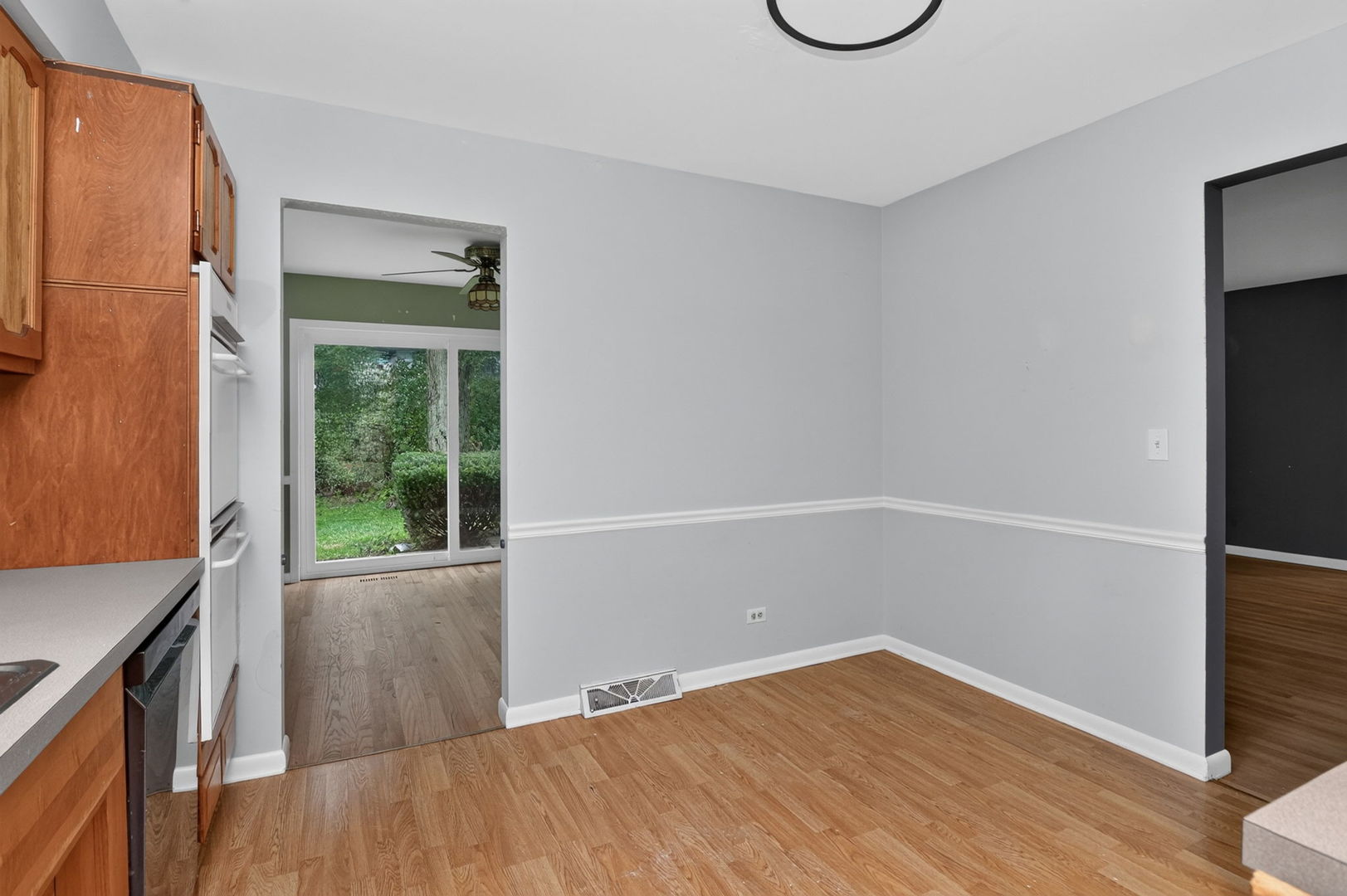 603 Kohley Road Lisle, IL 60532 - Photo 8 of 18 Gallery Image 8