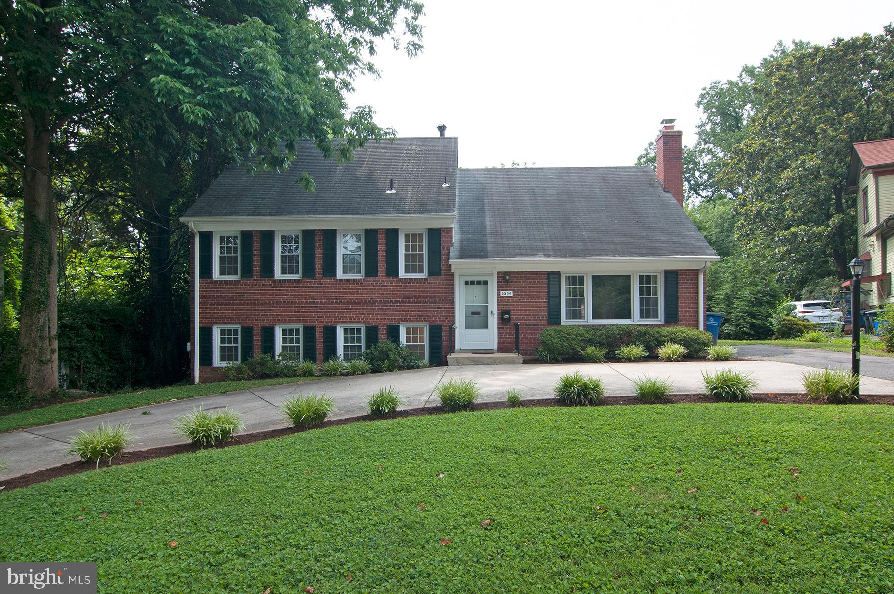 5504 Beech Avenue Bethesda, MD 20814 - Photo 2 of 28