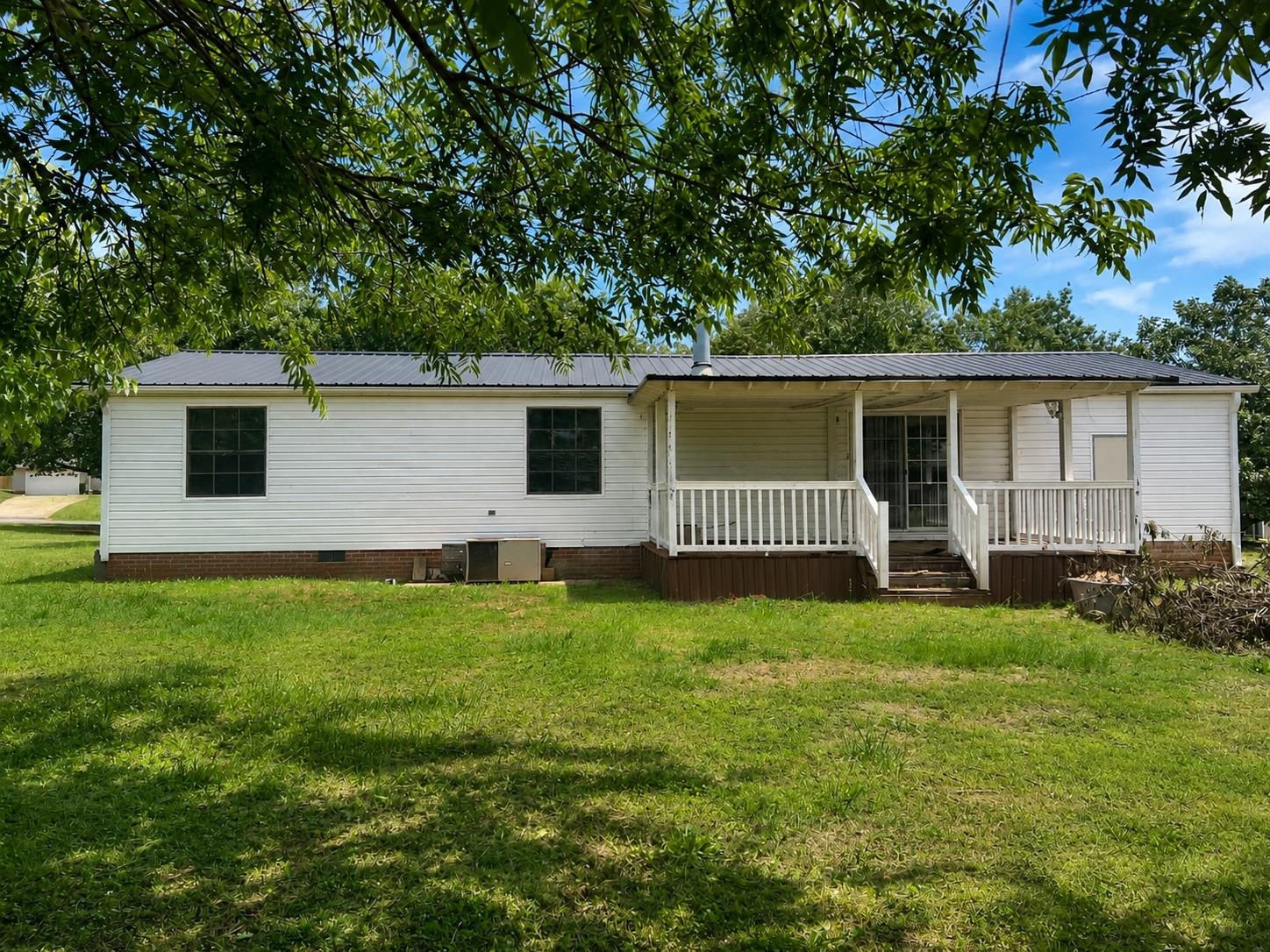 724 East Victor Hill Road Duncan, SC 29334 - Photo 9 of 10