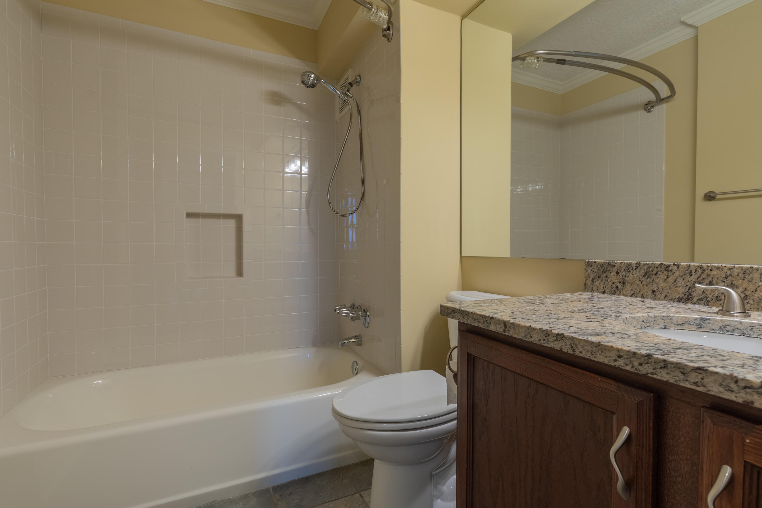 1131 Stringers Ridge Road, Unit 7C Chattanooga, TN 37405 - Photo 16 of 16 Pinnacle-16