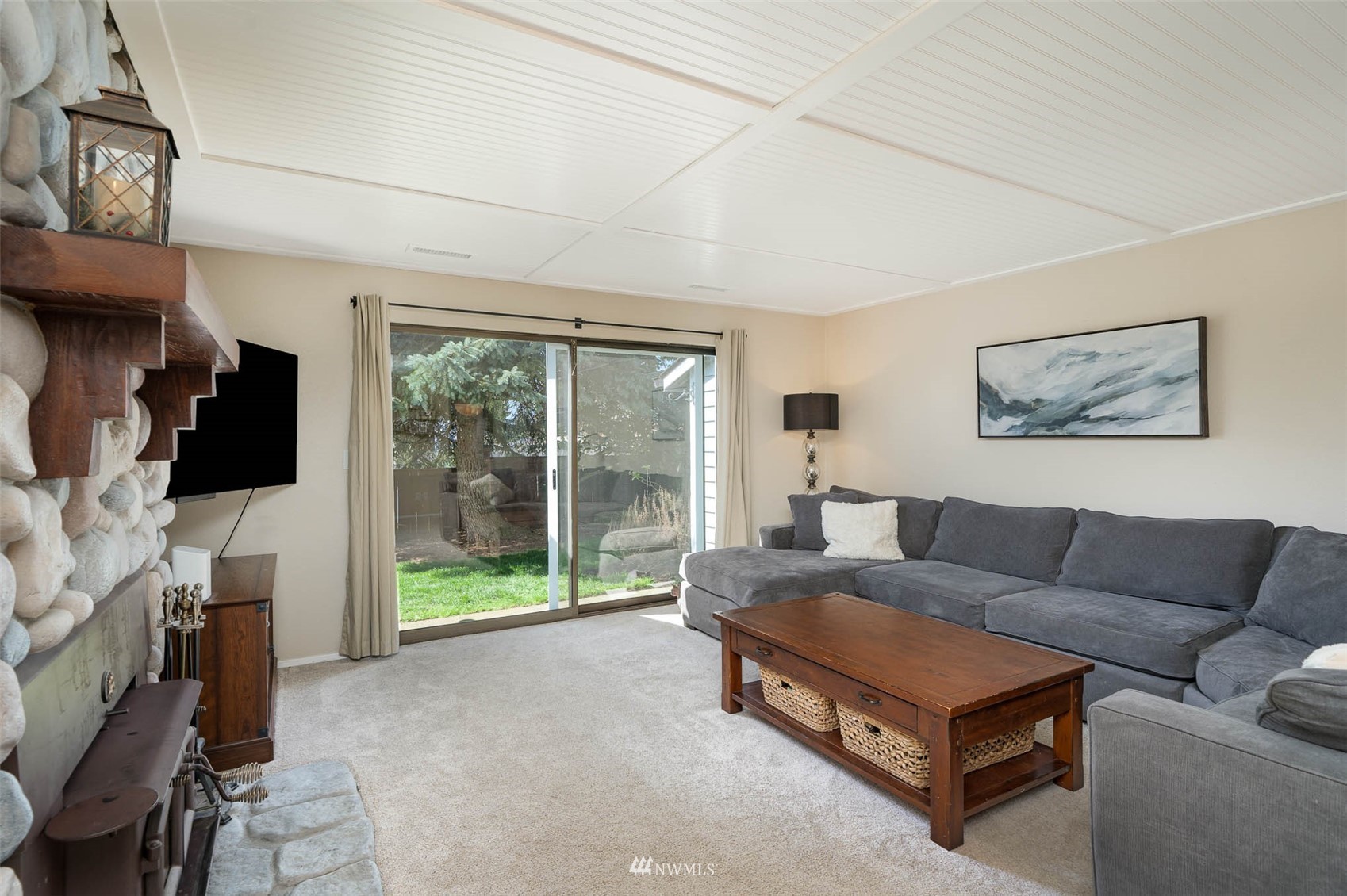 21501 4th Avenue West, Unit B14 Bothell, WA 98021 - Photo 12 of 24