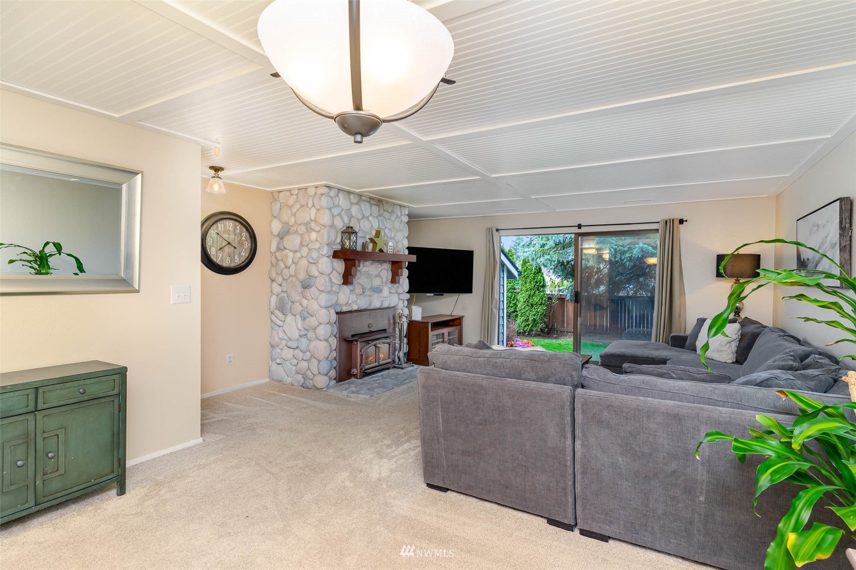 21501 4th Avenue West, Unit B14 Bothell, WA 98021 - Photo 9 of 24