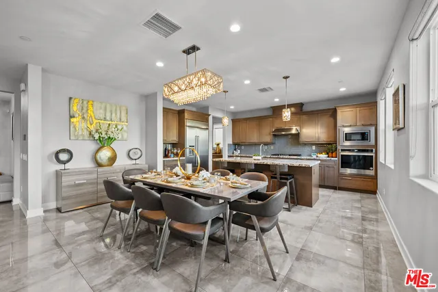 $1,249,000 | 18952 Lauren Lane, Santa Clarita, CA 91350