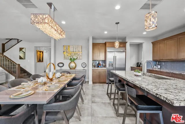 $1,249,000 | 18952 Lauren Lane, Santa Clarita, CA 91350