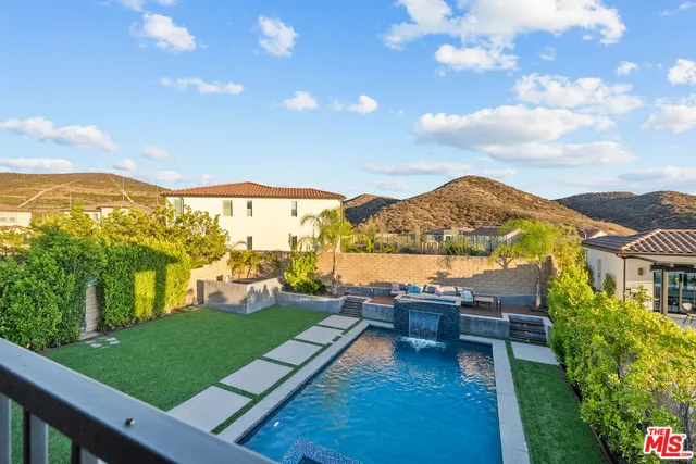 $1,249,000 | 18952 Lauren Lane, Santa Clarita, CA 91350