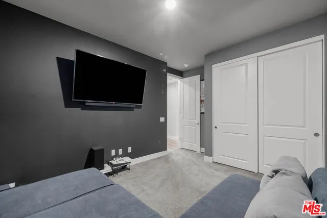 $1,249,000 | 18952 Lauren Lane, Santa Clarita, CA 91350