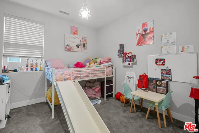 $1,249,000 | 18952 Lauren Lane, Santa Clarita, CA 91350