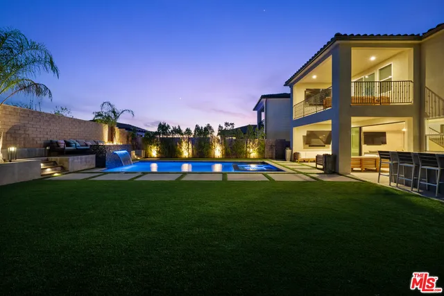 $1,249,000 | 18952 Lauren Lane, Santa Clarita, CA 91350