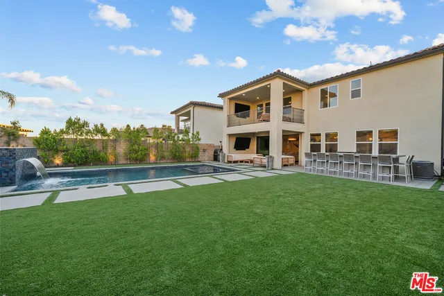 $1,249,000 | 18952 Lauren Lane, Santa Clarita, CA 91350