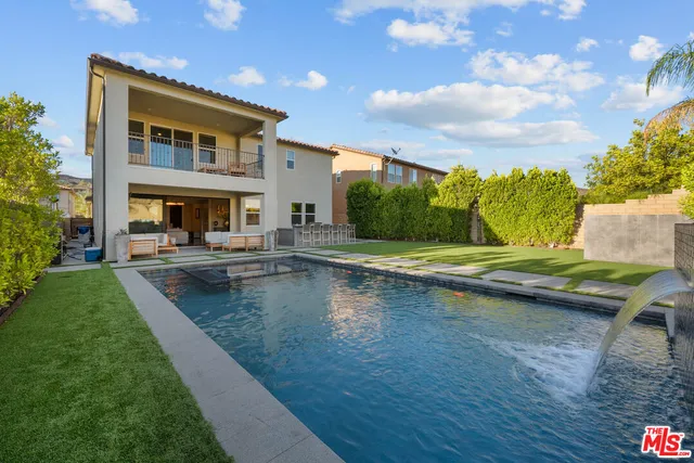 $1,249,000 | 18952 Lauren Lane, Santa Clarita, CA 91350