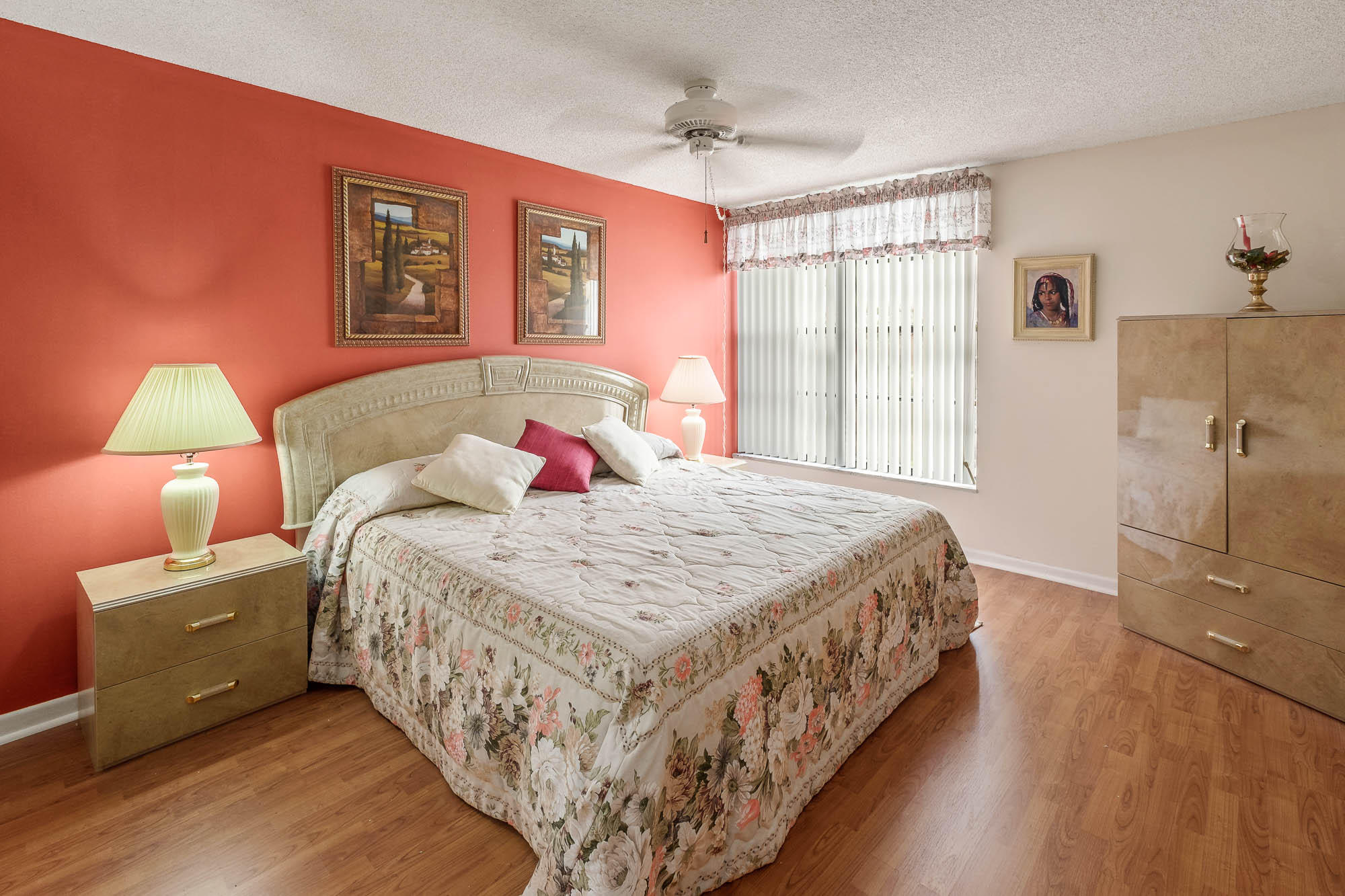 7 Royal Palm Way, Unit 305 Boca Raton, FL 33432 - Photo 12 of 24 012-Boca-Bayou-Condo-Boca-Raton-Interior