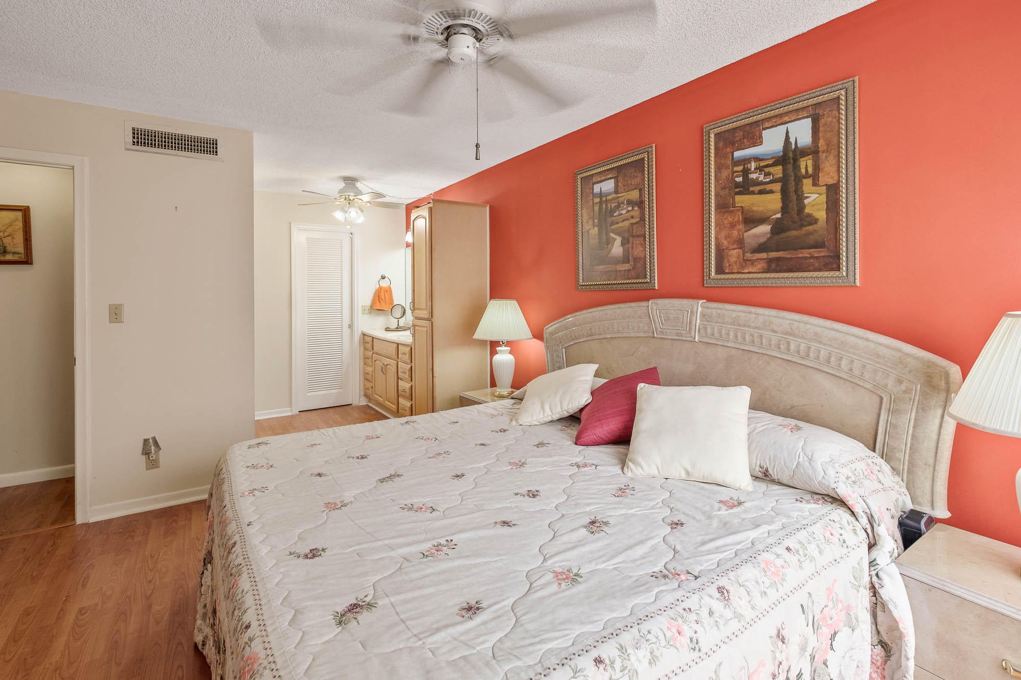 7 Royal Palm Way, Unit 305 Boca Raton, FL 33432 - Photo 13 of 24 013-Boca-Bayou-Condo-Boca-Raton-Interior