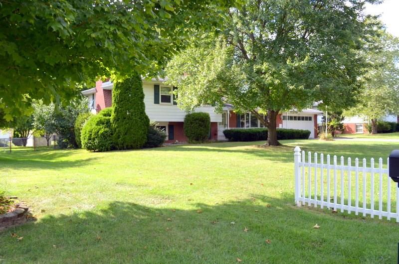 1005 West Post Road Anderson, IN 46012 - Photo 3 of 24