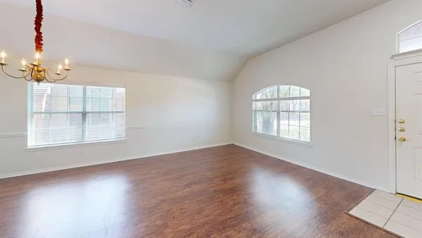 $2,550 | 3223 Winding Ridge Circle, Arlington, TX 76063