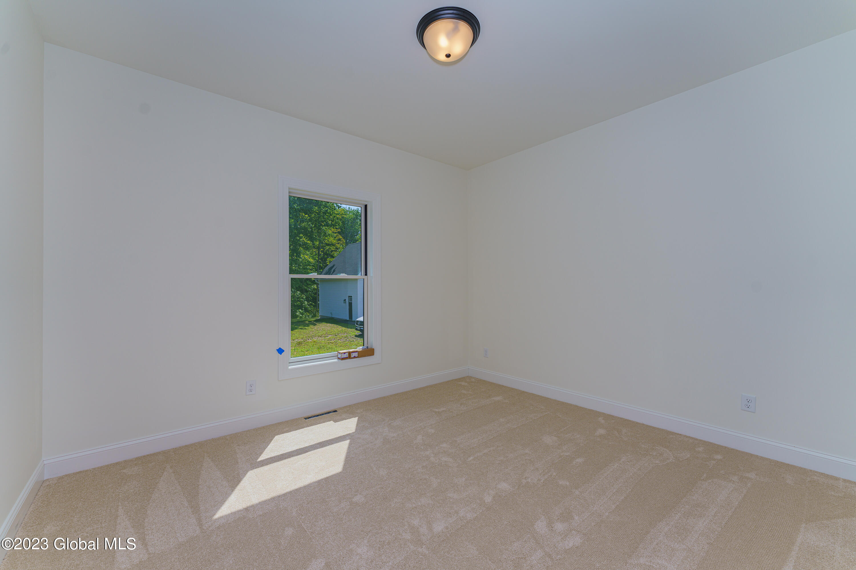 189 Woodin Road Halfmoon, NY 12065 - Photo 25 of 33 5 Bedroom 3