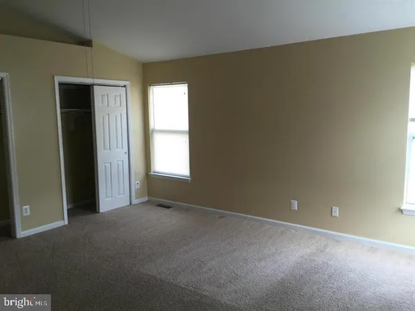 $3,000 | 2519 James Monroe Circle, Herndon, VA 20171