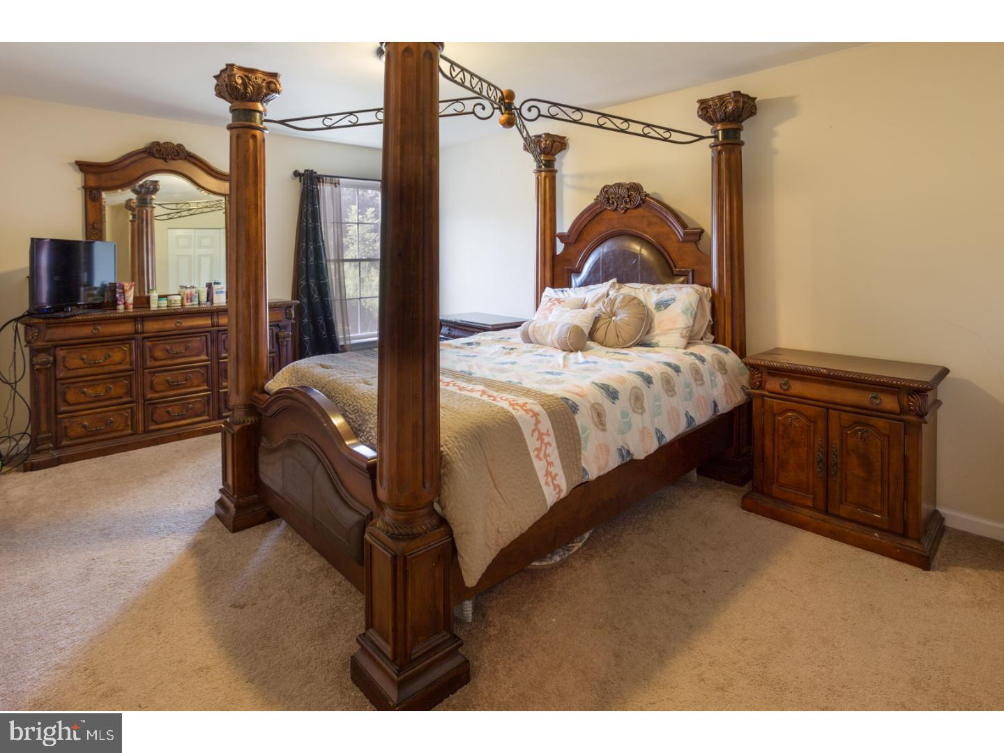 1291 Old Lancaster Pike Sinking Spring, PA 19608 - Photo 11 of 20 Bedroom 3
