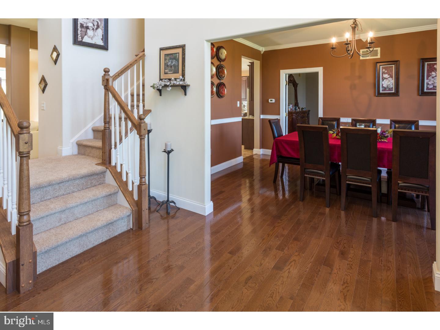1291 Old Lancaster Pike Sinking Spring, PA 19608 - Photo 4 of 20 Foyer