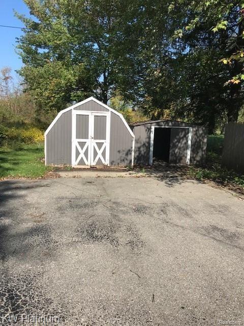 4372 Dove Road Port Huron, MI 48060 - Photo 19 of 19 IMG_8105.jpg